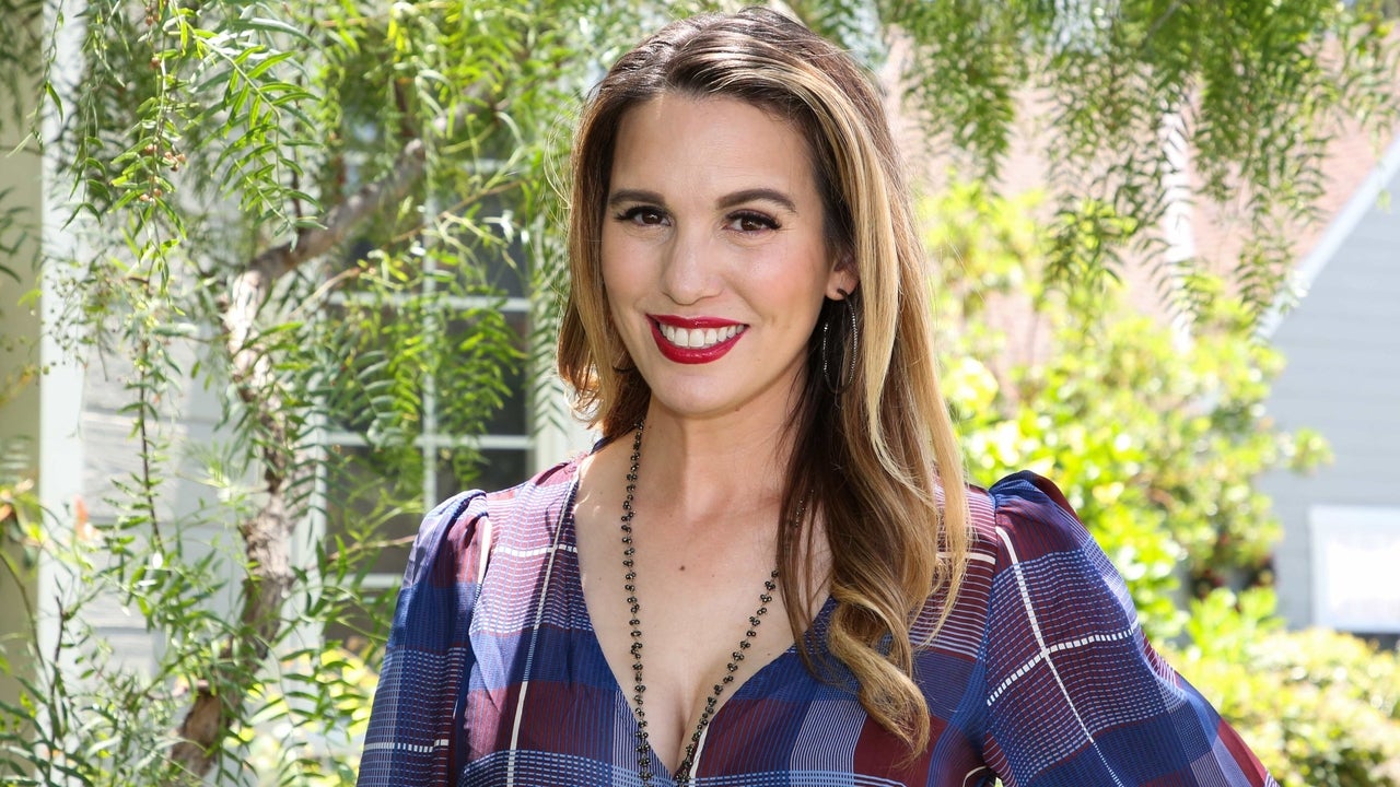Christy Carlson Romano Breaks Down How She 'Blew All My Disney Money(01)